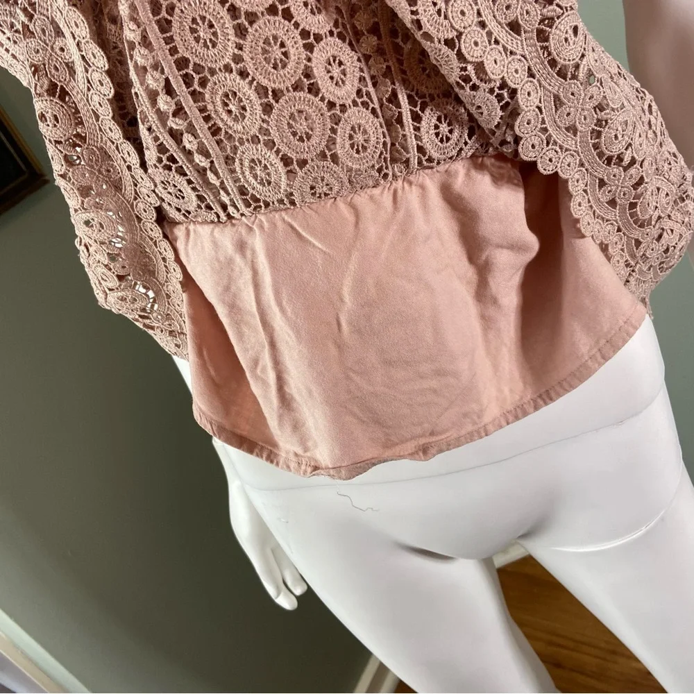 Abercrombie & Fitch Blush Lace Camisole